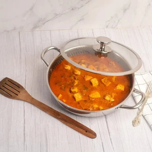 Multi-Purpose Stainless Steel Honeycomb Non-Stick Pan with Lid (28 cm)