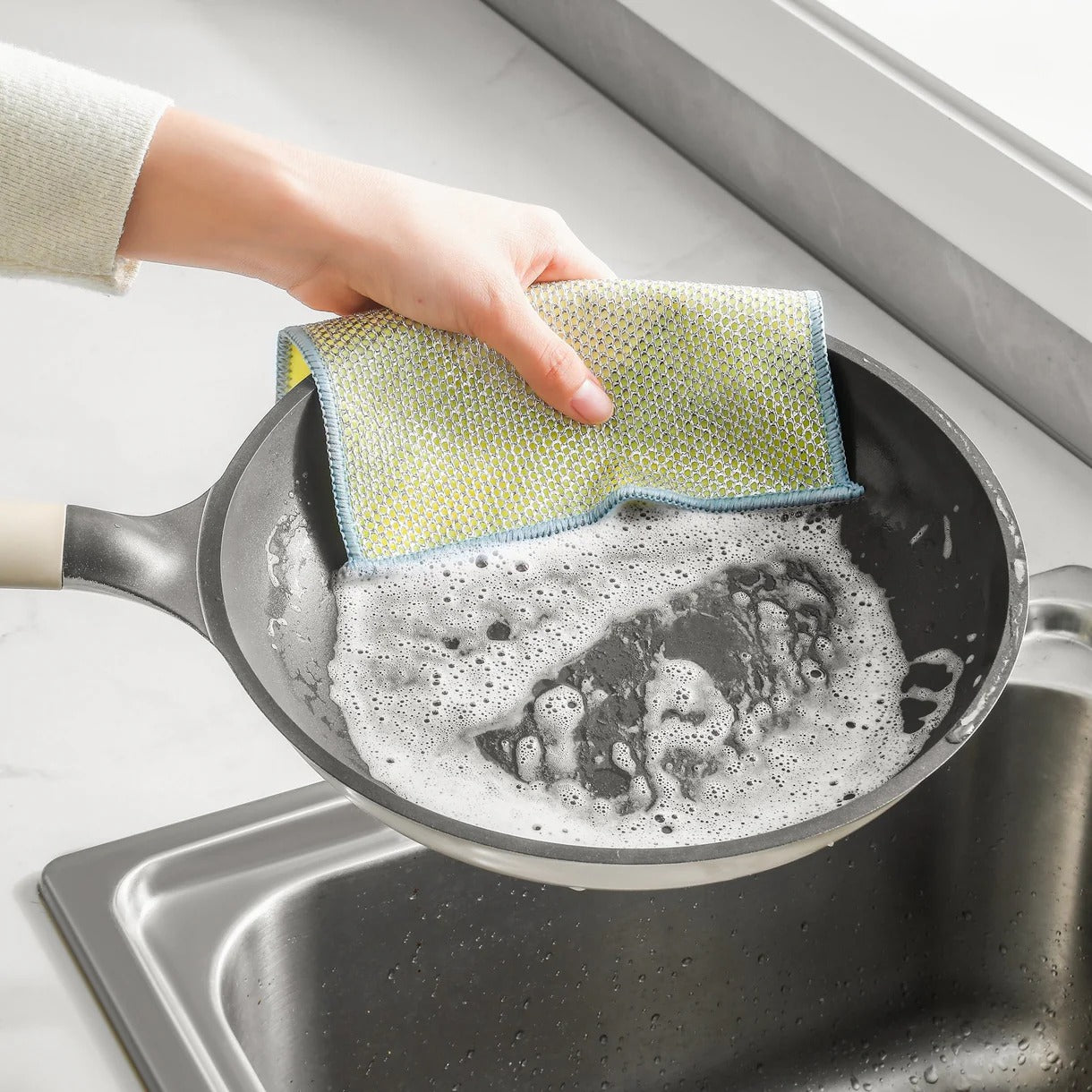 Multi-Functional Silver Wire Cleaning Cloth