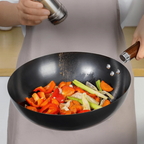Fine Iron Cooking Pan with Wooden Handle