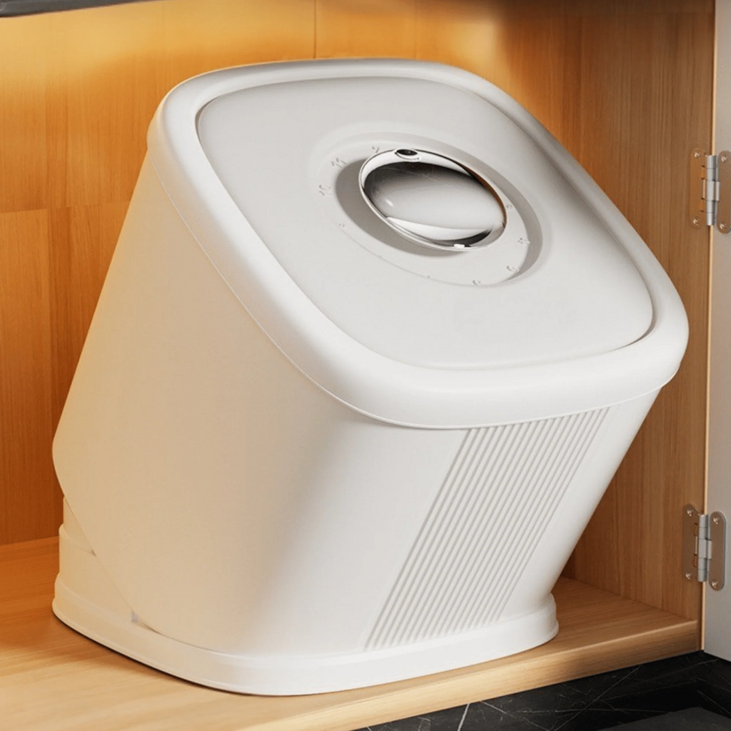 Multifunctional Plastic Moisture Proof Grain Storage Container(6Kg)