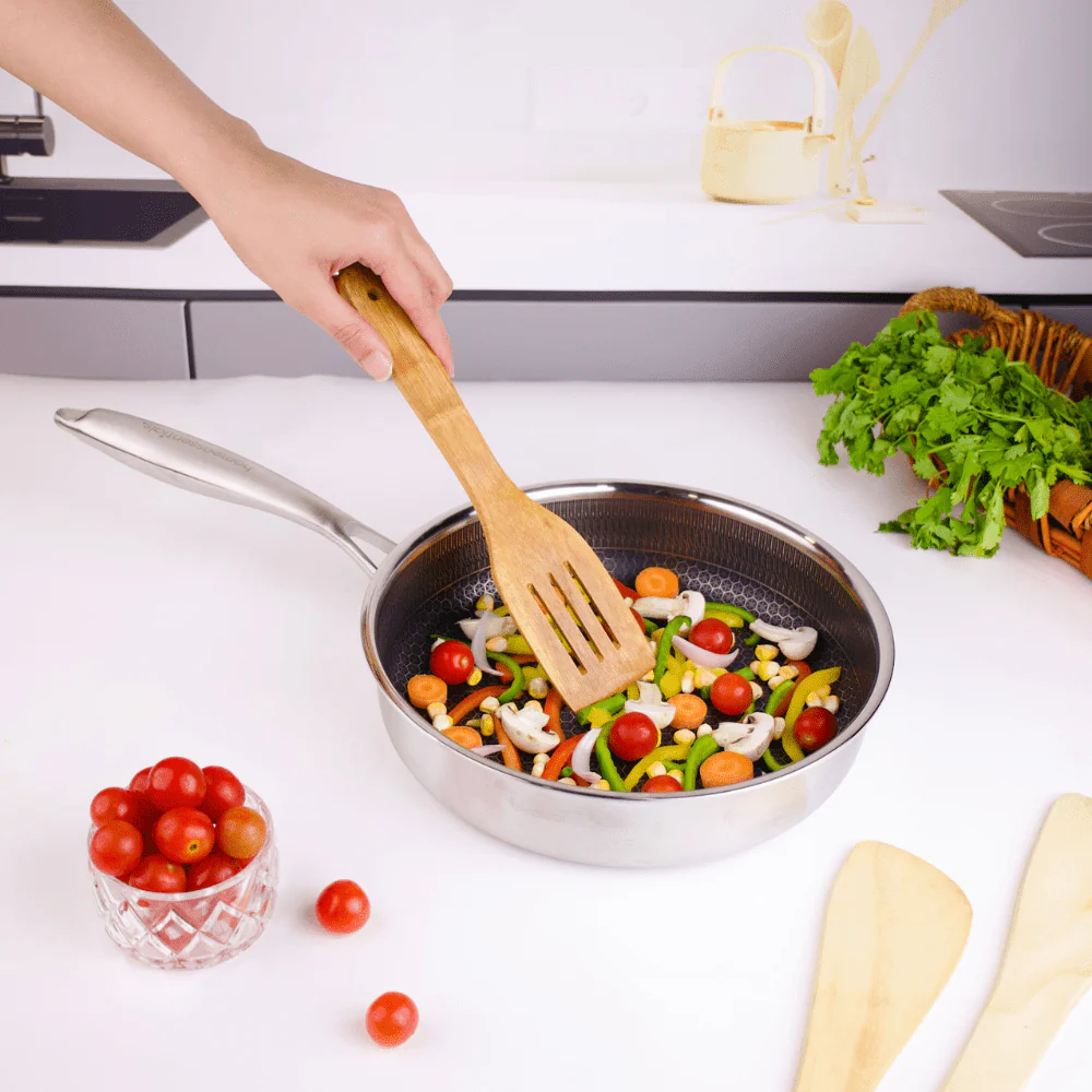 Multi-Purpose Stainless Steel Non-Stick Honeycomb Frying Pan With Lid(24cm)