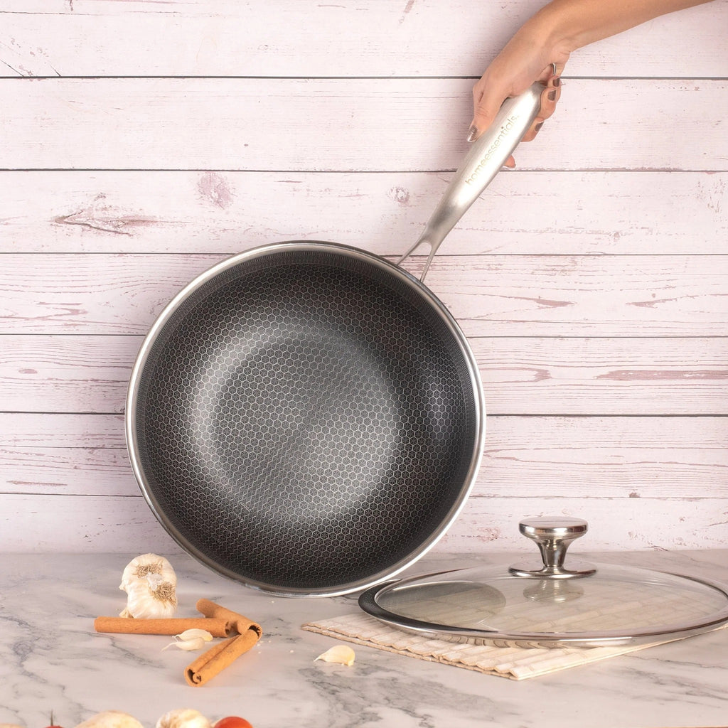 Premium Non-Stick Honeycomb Skillet Wok with Lid (24 cm)
