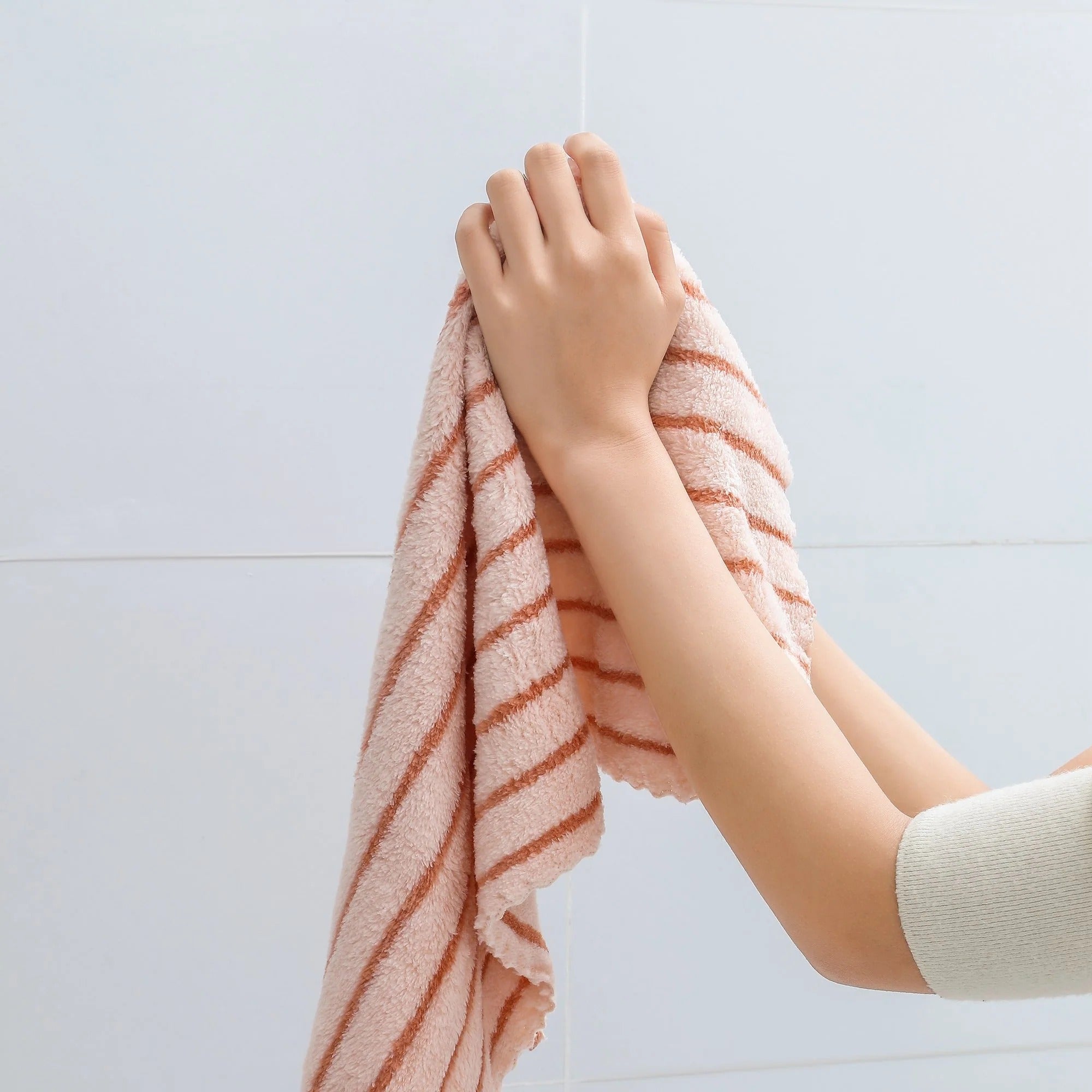 باكيت (مجموعة) خاوليات (مناشف) مايكرو-فايبر ناعمة وفخمة وتمتص الماي زين