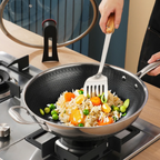 Multi-Purpose Stainless Steel Honeycomb Frying Wok With Lid (32cm)
