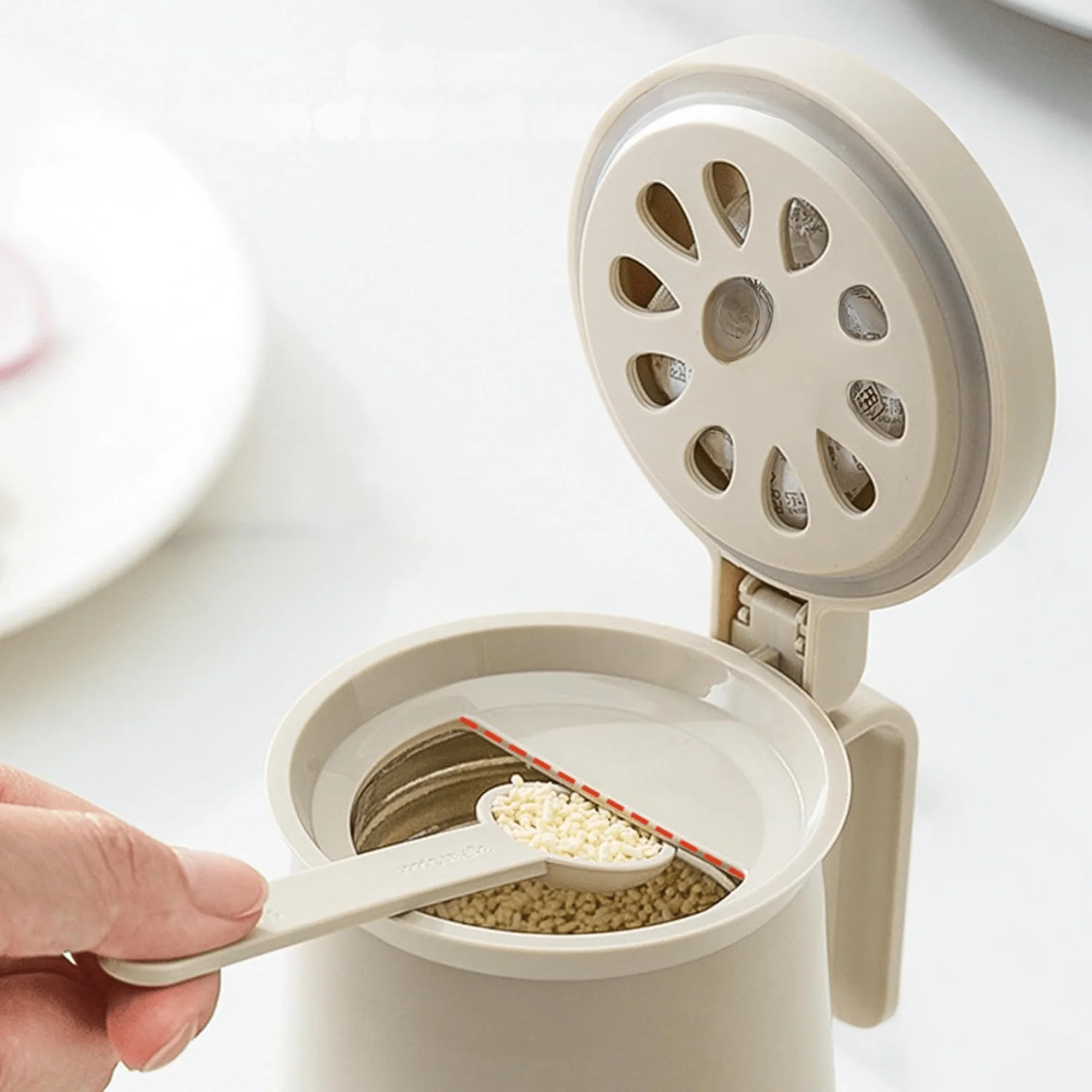 Moisture-Proof Glass Seasoning Container Jar with Silicone Seal