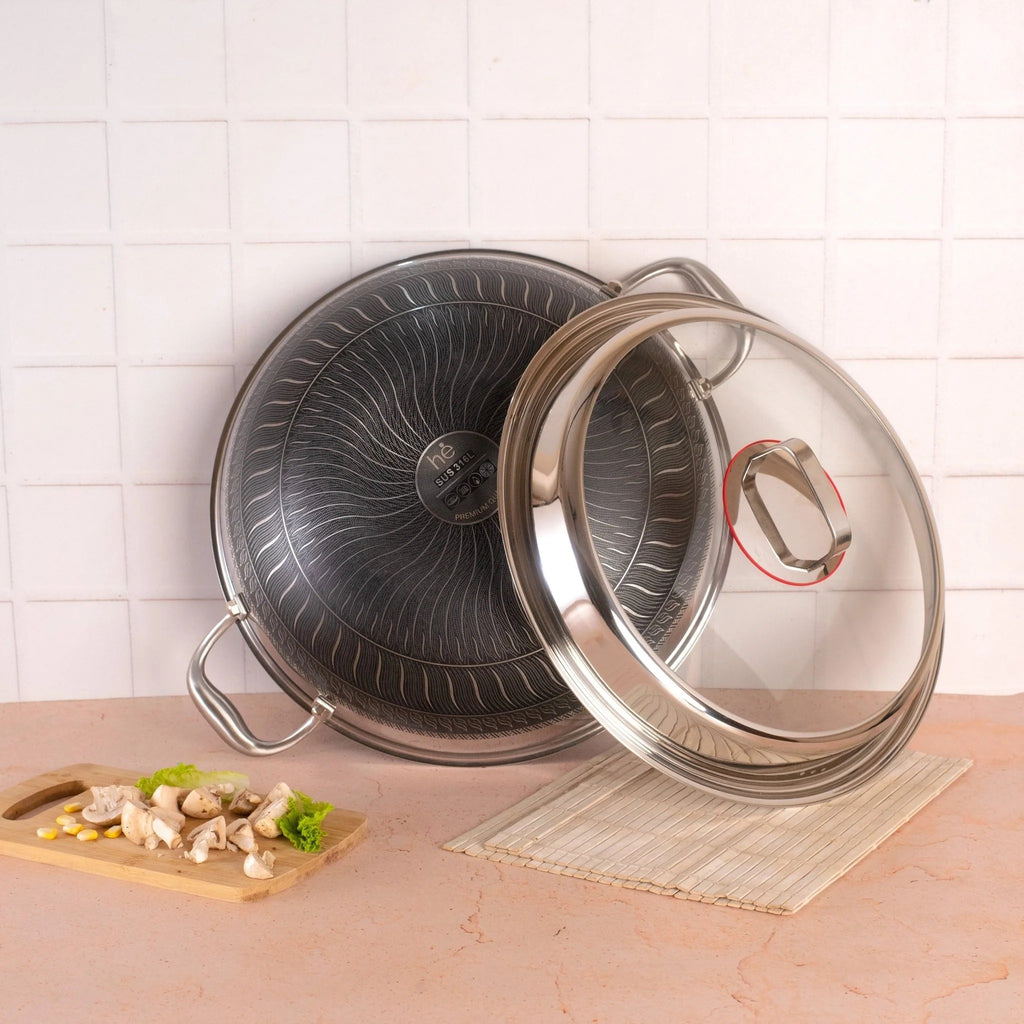 Stainless Steel Multipurpose Honeycomb Non-Stick Frying Pan with Lid(34cm)