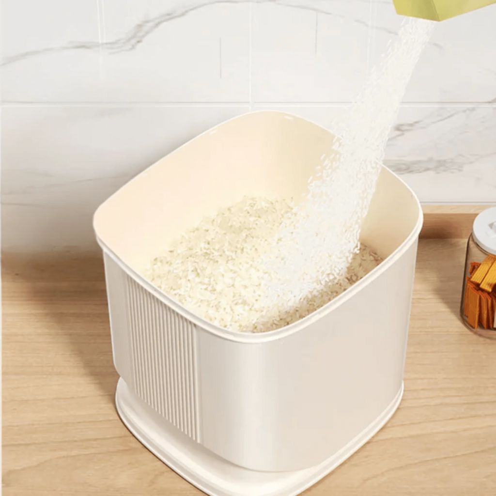 Multifunctional Plastic Moisture Proof Grain Storage Container(6Kg)