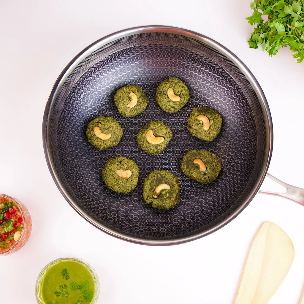 Multi-Purpose Honeycomb Stainless Steel Deep Frying Pan with Composite Lid (28 cm)